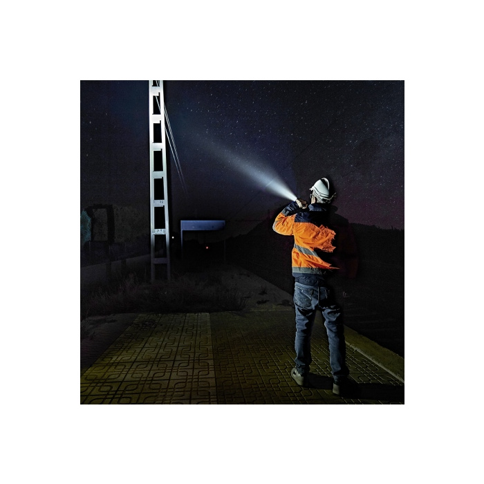 Latarka diodowa Fenix WF26R